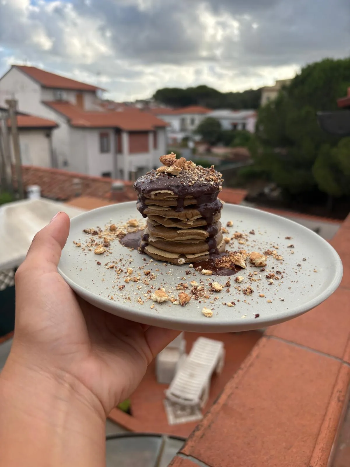 Pancake proteici con crema al cioccolato